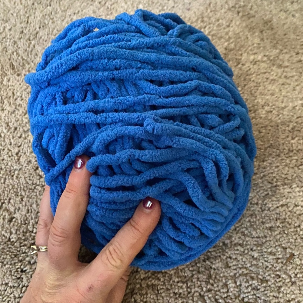 Chunky Blue Yarn Ball